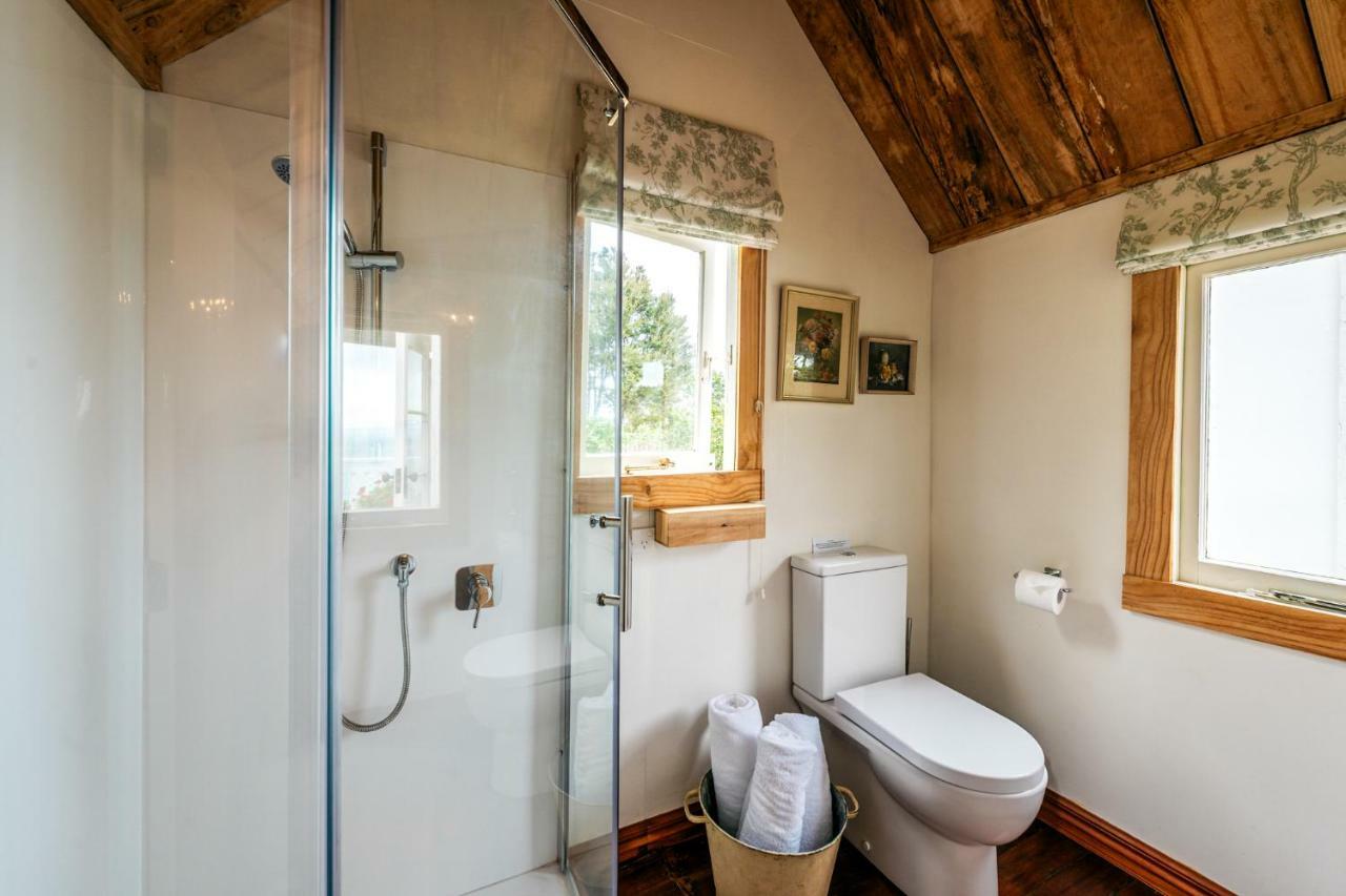 The Settlers Hut Villa Oneroa Luaran gambar
